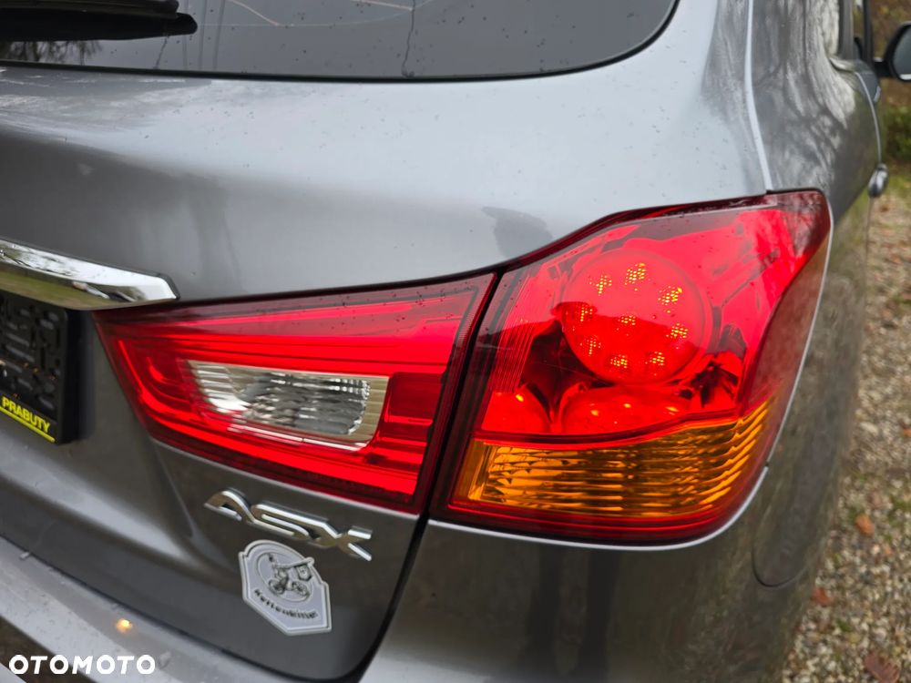 Mitsubishi ASX 1.6 2WD Diamant Edition - 12