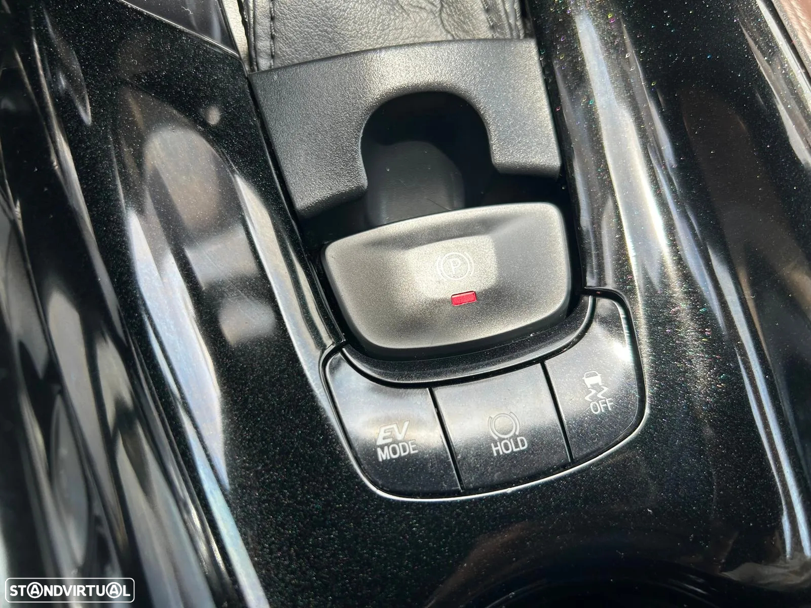Toyota C-HR 1.8 HSD Exclusive+P.Luxury - 18