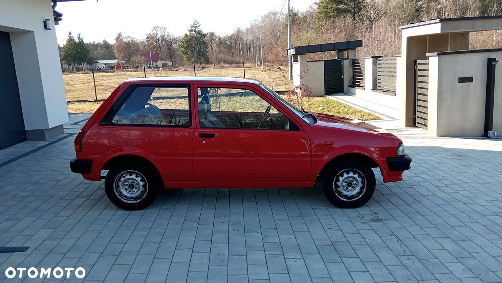 Toyota Starlet 1.0 DLX - 11