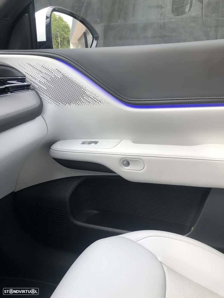 Xpeng G6 80.8 kWh Long Range - 35