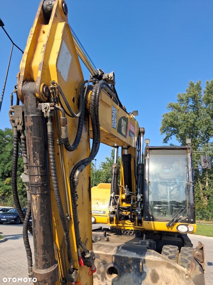 Caterpillar 322D - 9