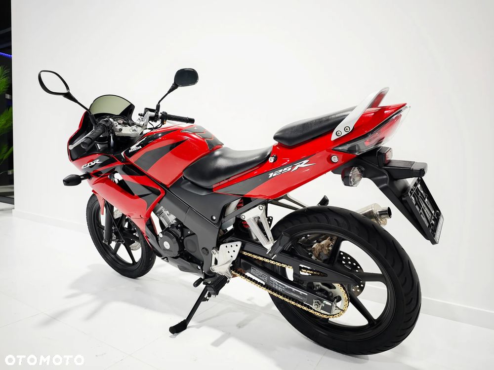 Honda CBR - 15