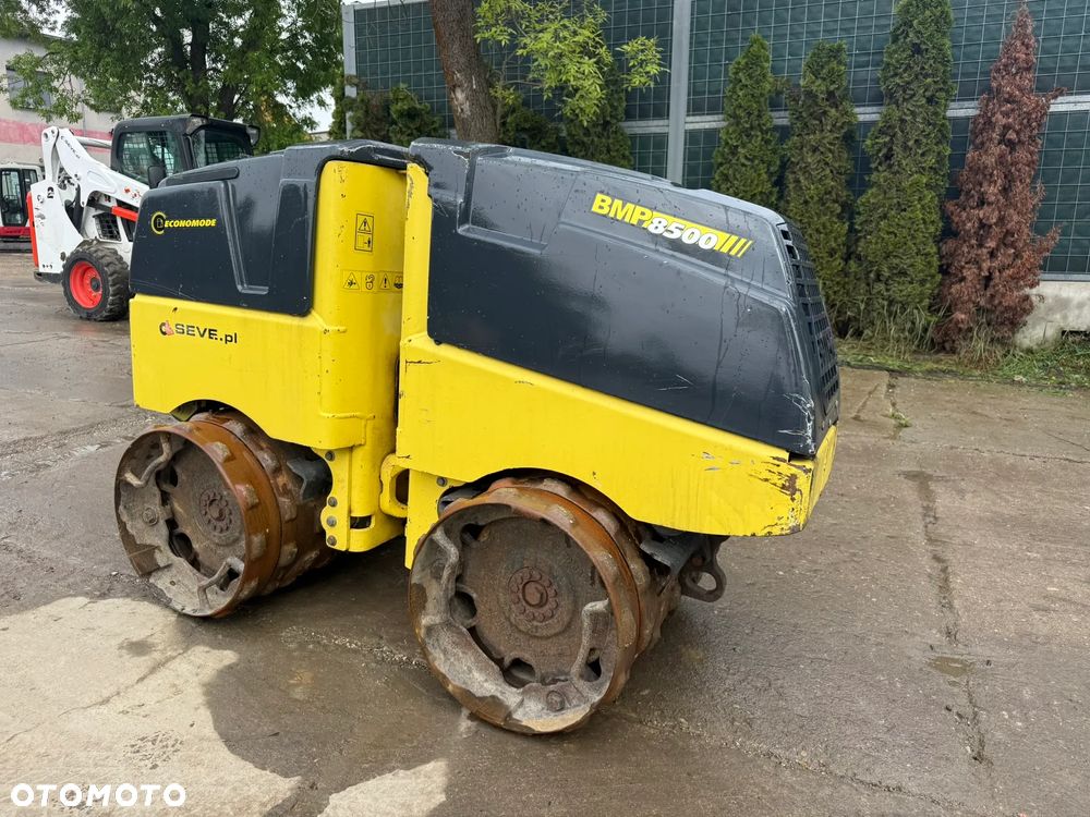Bomag BMP 8500 walec okołkowany zdalnie sterowany - 3