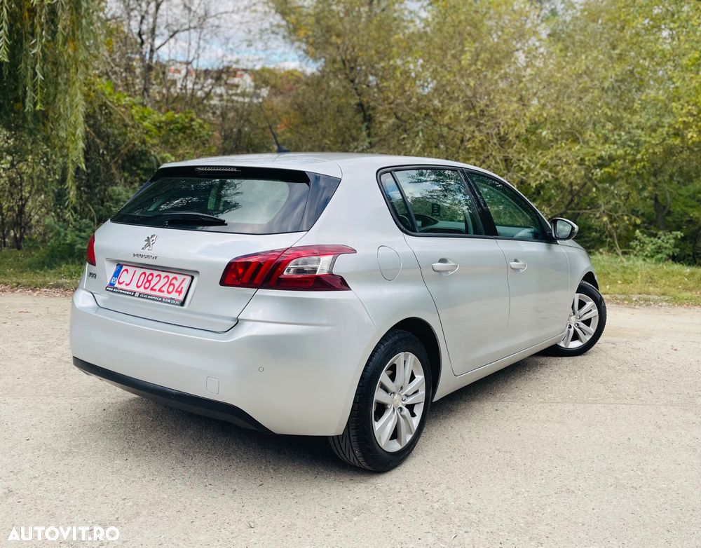 Peugeot 308 1.6 e-HDI FAP STT Allure - 35
