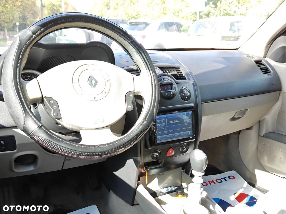 Renault Megane 2.0 Confort Authenique - 15