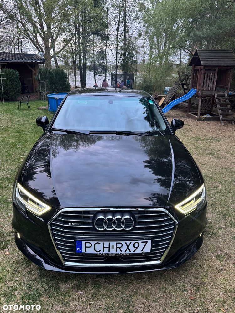 Audi A3 Sportback - 2