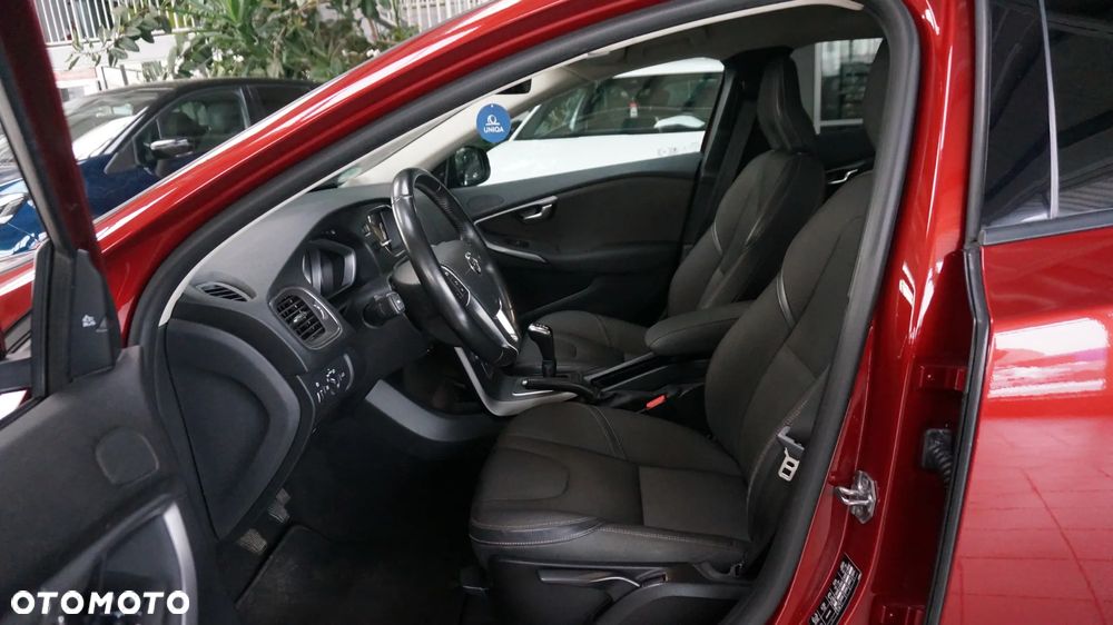 Volvo V40 Cross Country D3 Drive-E SCR Momentum - 15