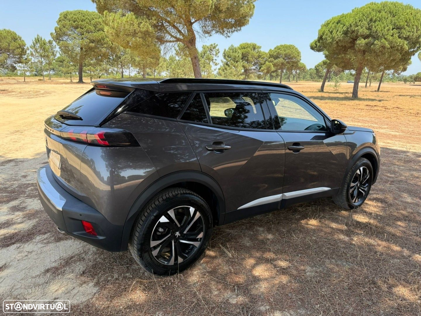 Peugeot 2008 1.5 BlueHDi Allure Pack - 11