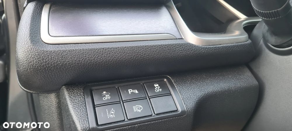 Honda Civic 1.5 i-VTEC Turbo CVT Sport Plus - 28