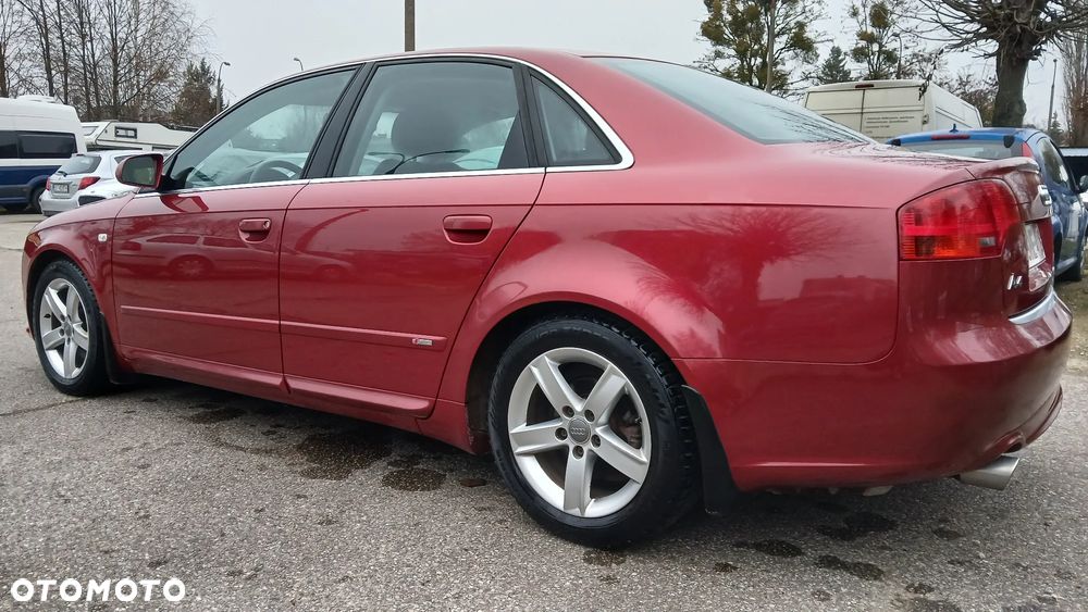 Audi A4 Limousine 1.8 T quattro - 13