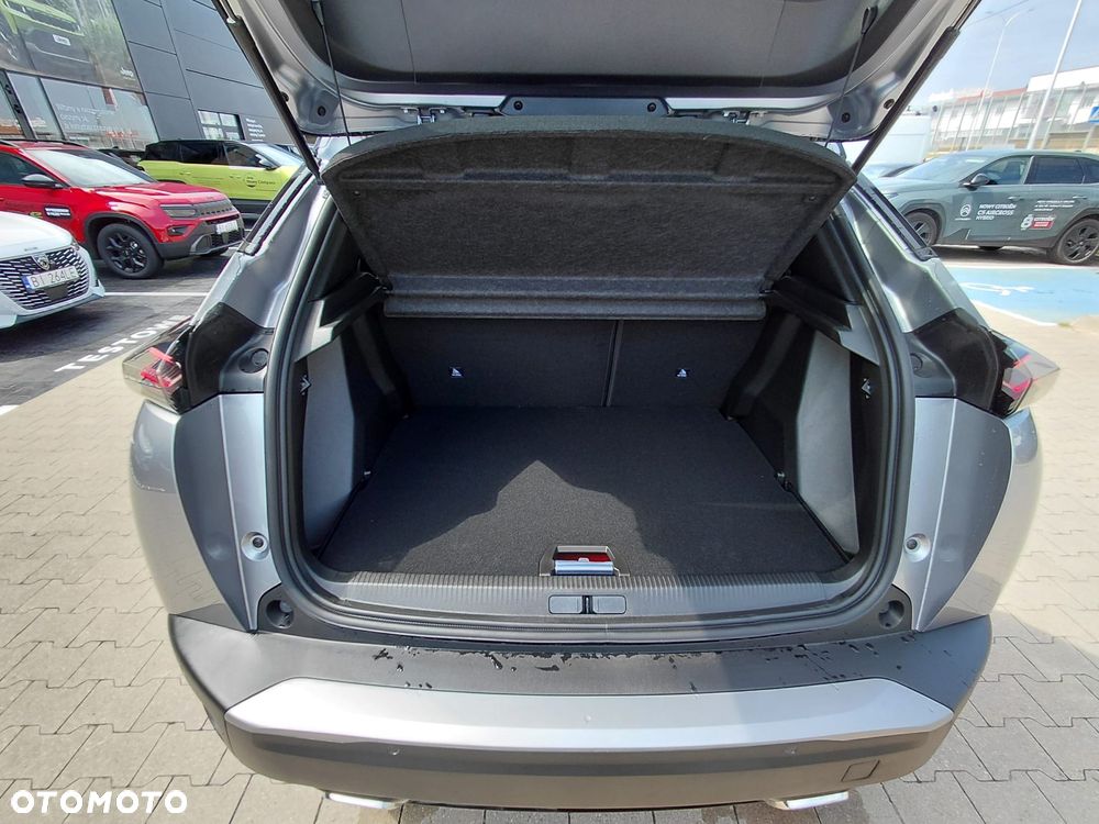 Peugeot 2008 PureTech mHEV GT Exclusive e-DCS6 - 17