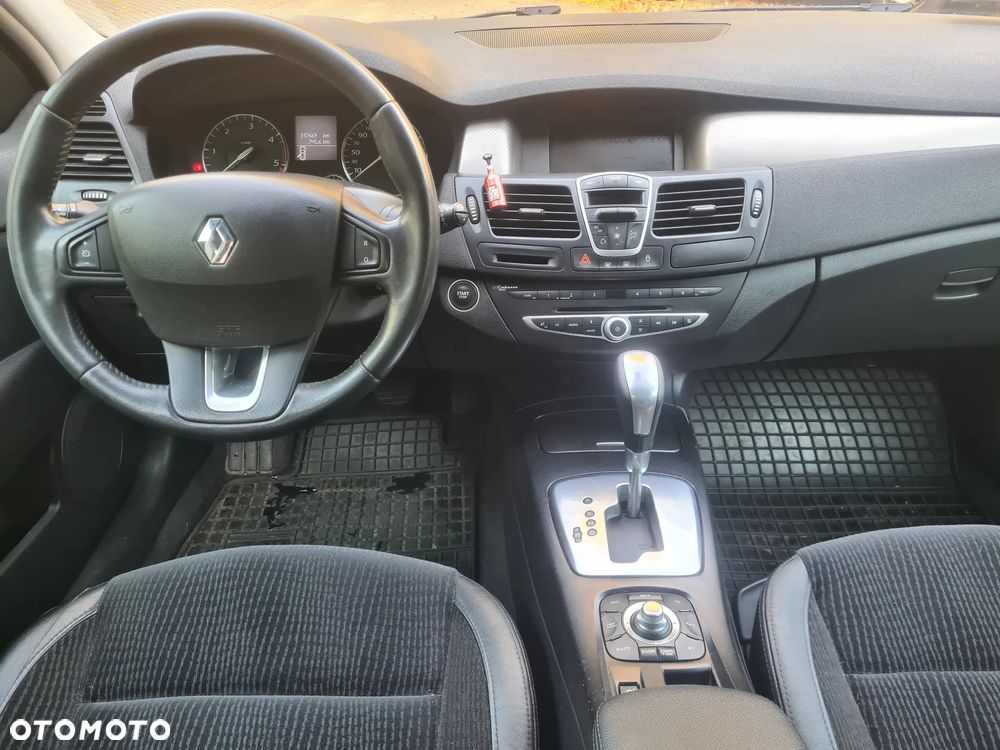Renault Laguna 2.0 DCi Initiale - 14