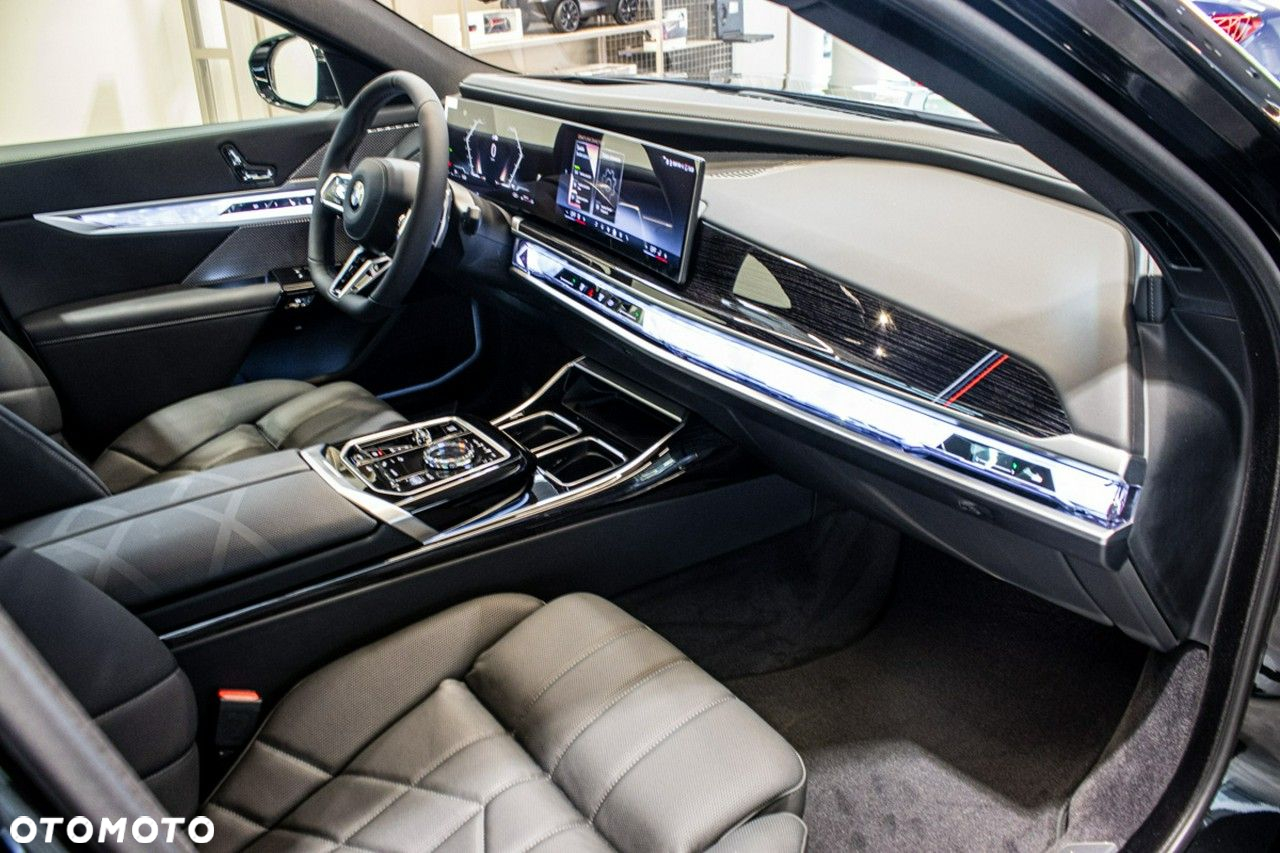 BMW Seria 7 - 20