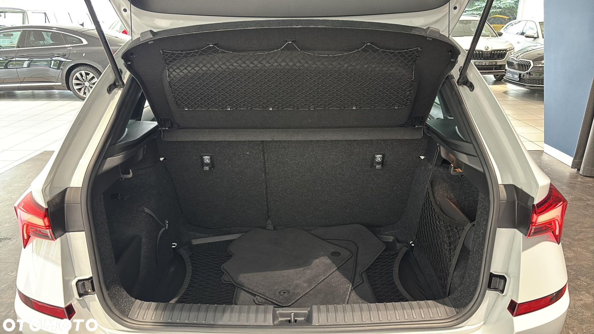Skoda Kamiq 1.0 TSI Monte Carlo DSG - 17