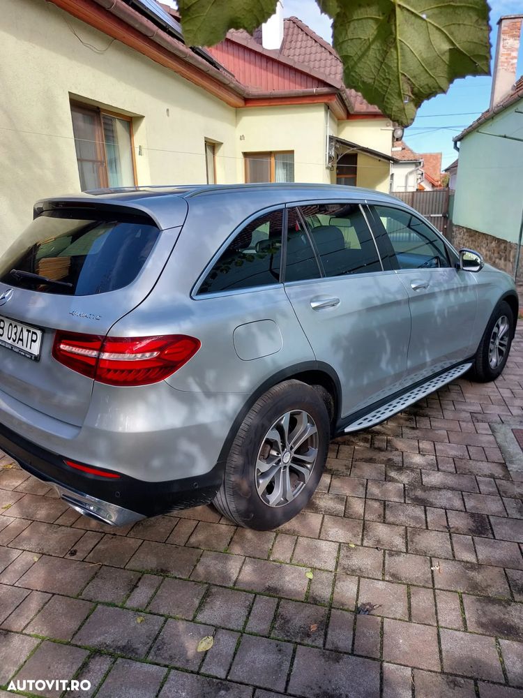 Mercedes-Benz GLC 220 d 4MATIC - 5