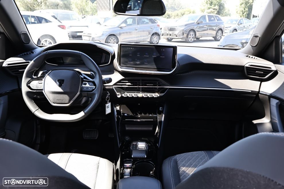 Peugeot 2008 1.2 Hybrid Allure e-DCS6 - 12
