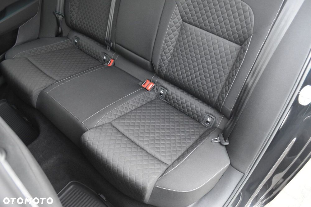 Skoda Superb 2.0 TDI SCR Ambition DSG - 26