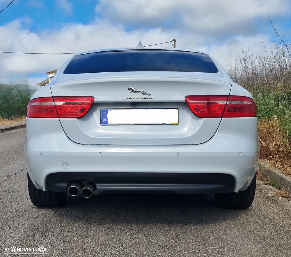 Jaguar XE 20d AWD Aut. R-Sport - 3