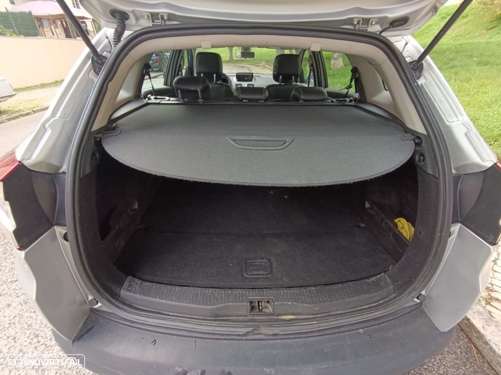 Renault Mégane Sport Tourer 1.5 Blue dCi Limited J17 - 23