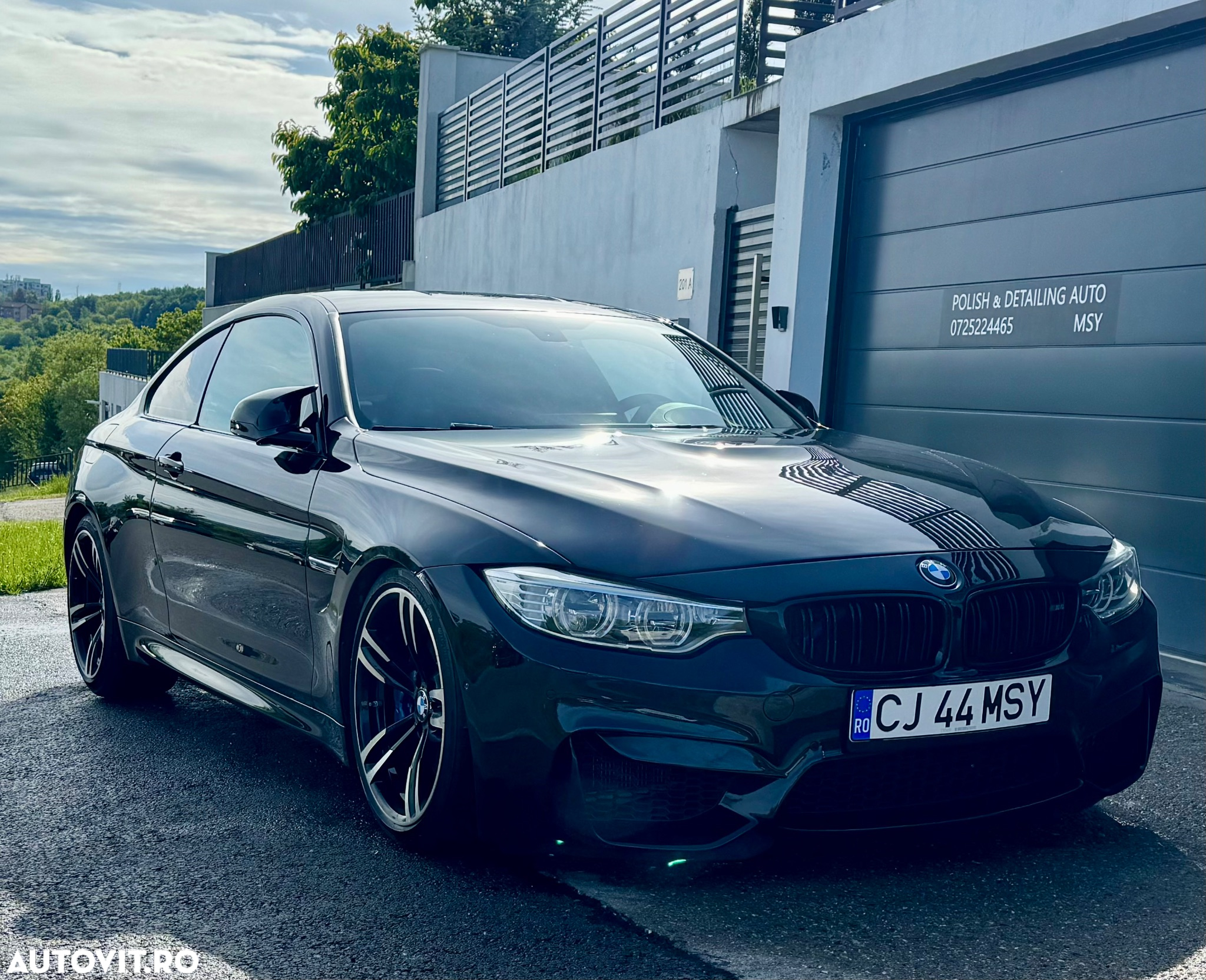 BMW M4 Coupe DKG - 13
