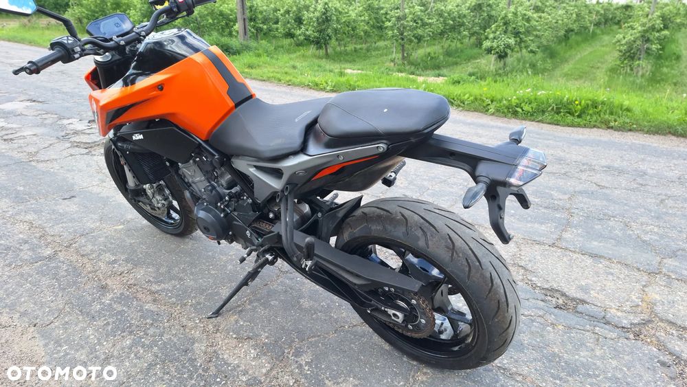 KTM Duke 790 - 9