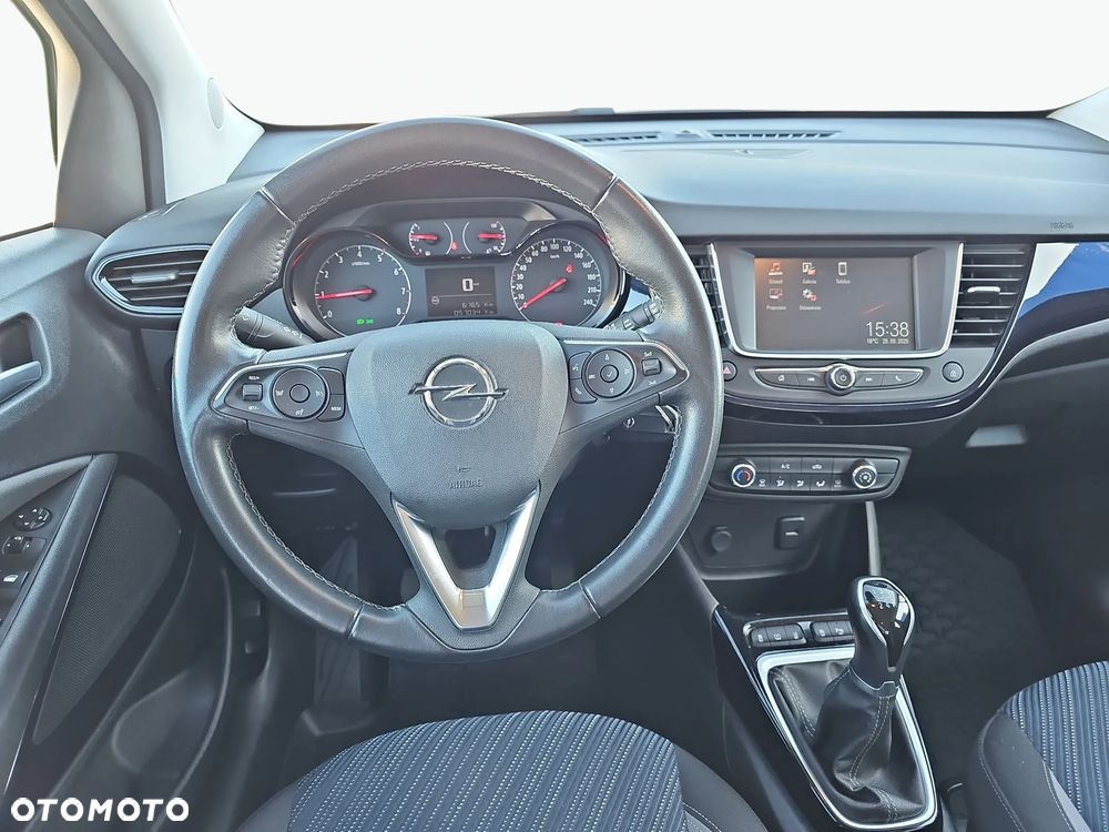 Opel Crossland X 1.2 120 Lat - 16