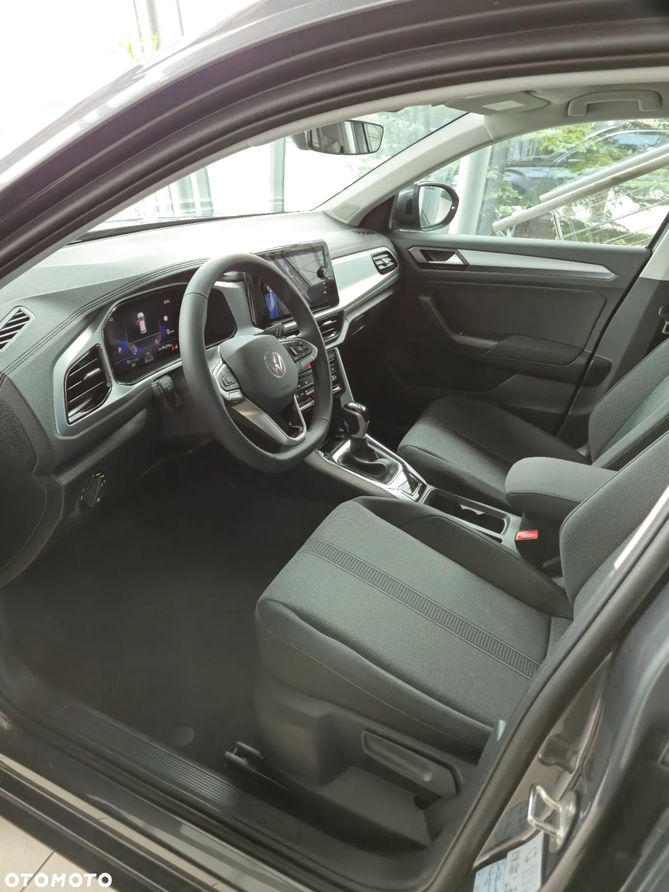 Volkswagen T-Roc 1.5 TSI Life Plus DSG - 9