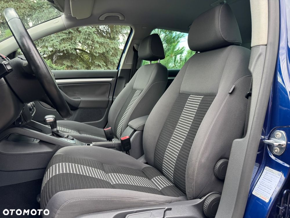 Volkswagen Golf 1.4 TSI DSG United - 15