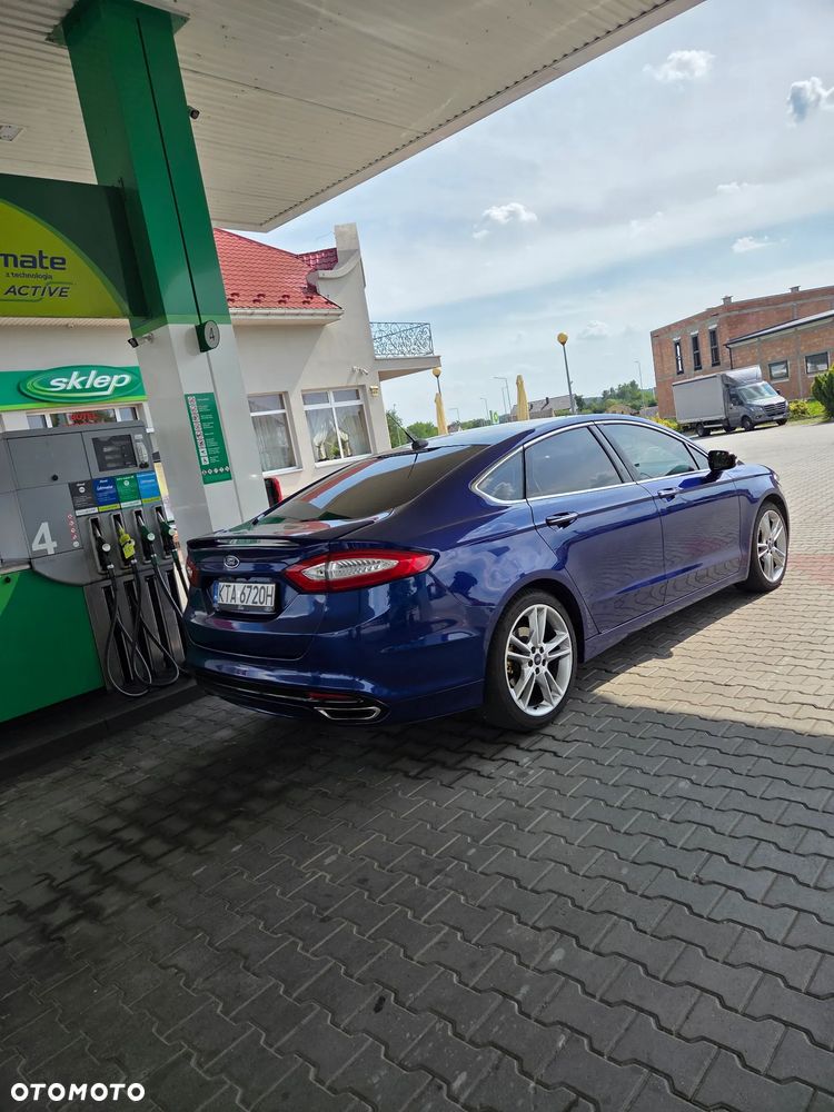 Ford Mondeo 2.0 EcoBoost Titanium - 12