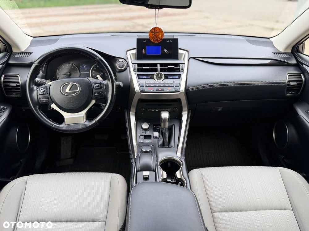 Lexus NX 200t Elegance 2WD - 17