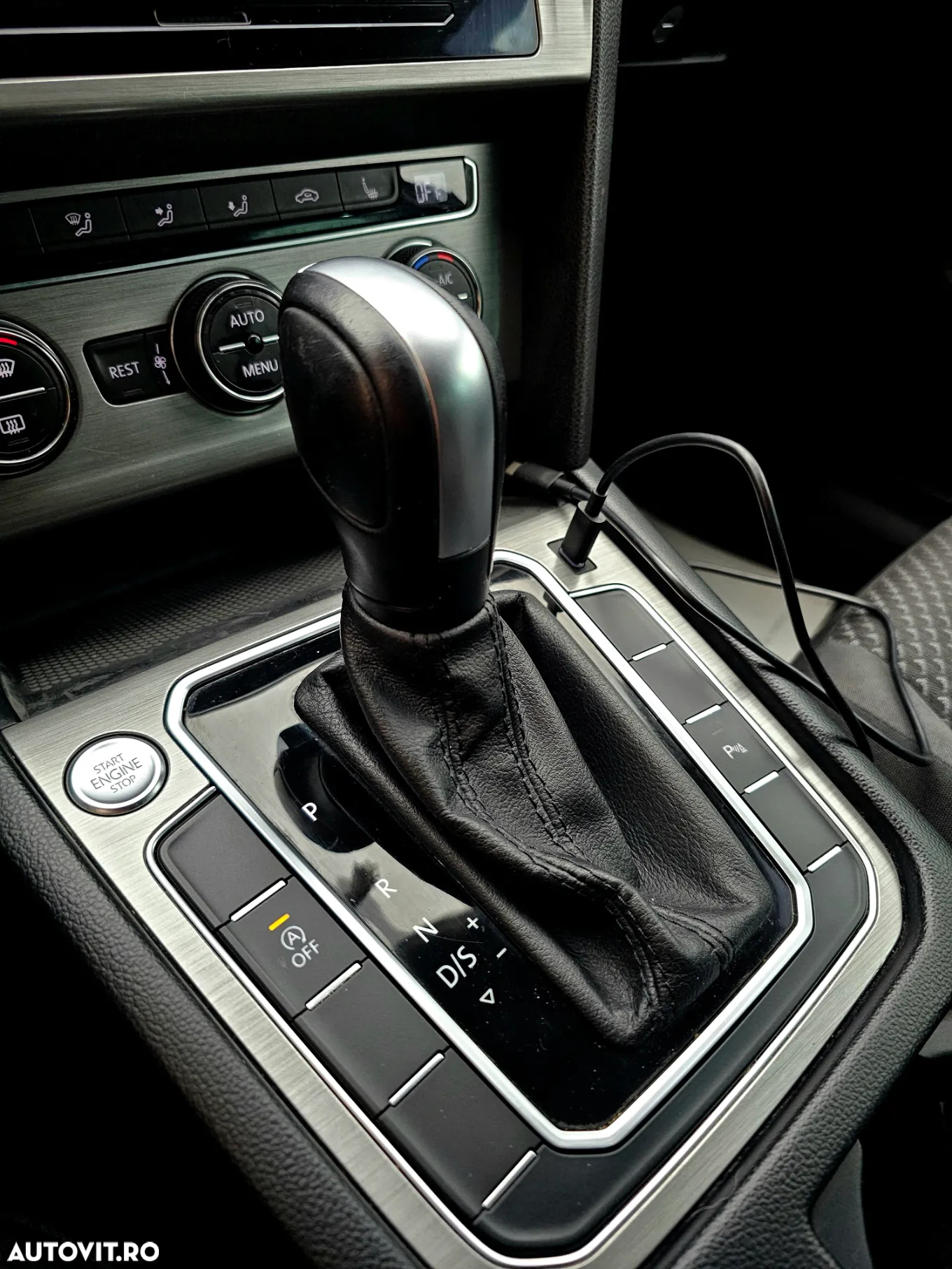 Volkswagen Passat Variant 1.5 TSI ACT OPF DSG Comfortline - 26