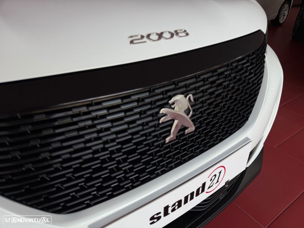 Peugeot 2008 1.2 PureTech Allure - 5