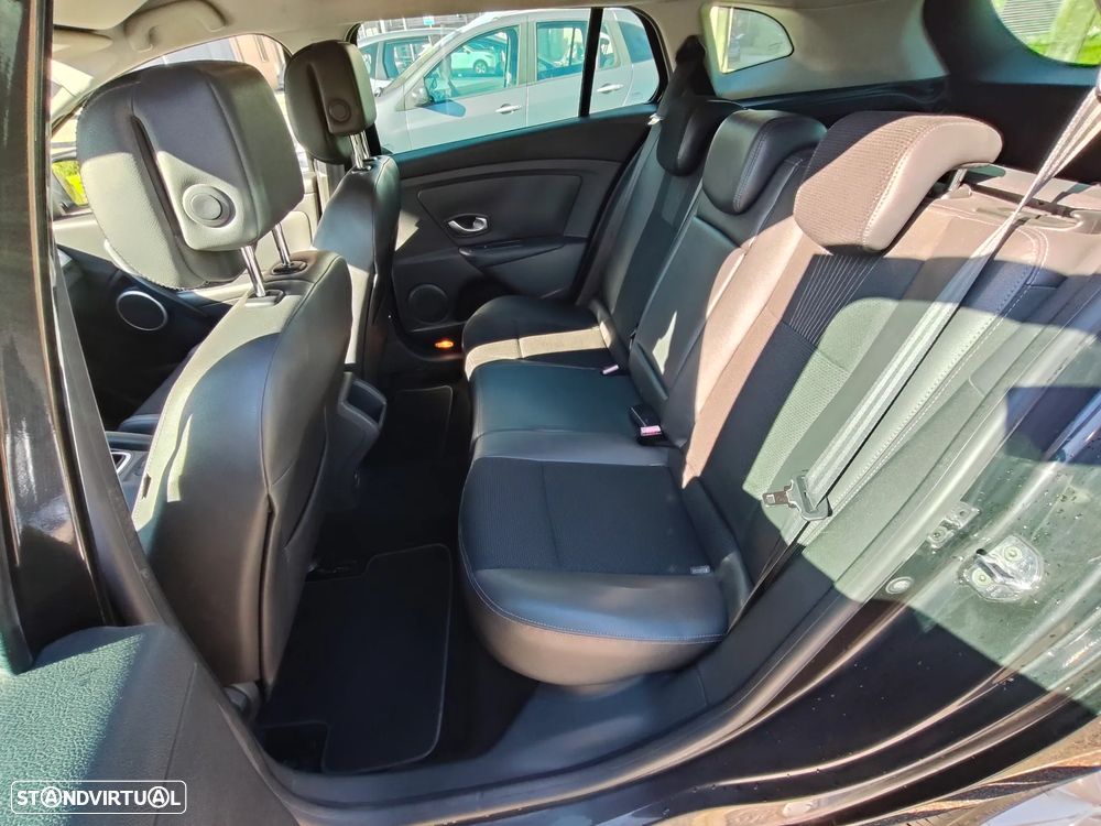 Renault Mégane Sport Tourer 1.5 dCi Dynamique S - 13