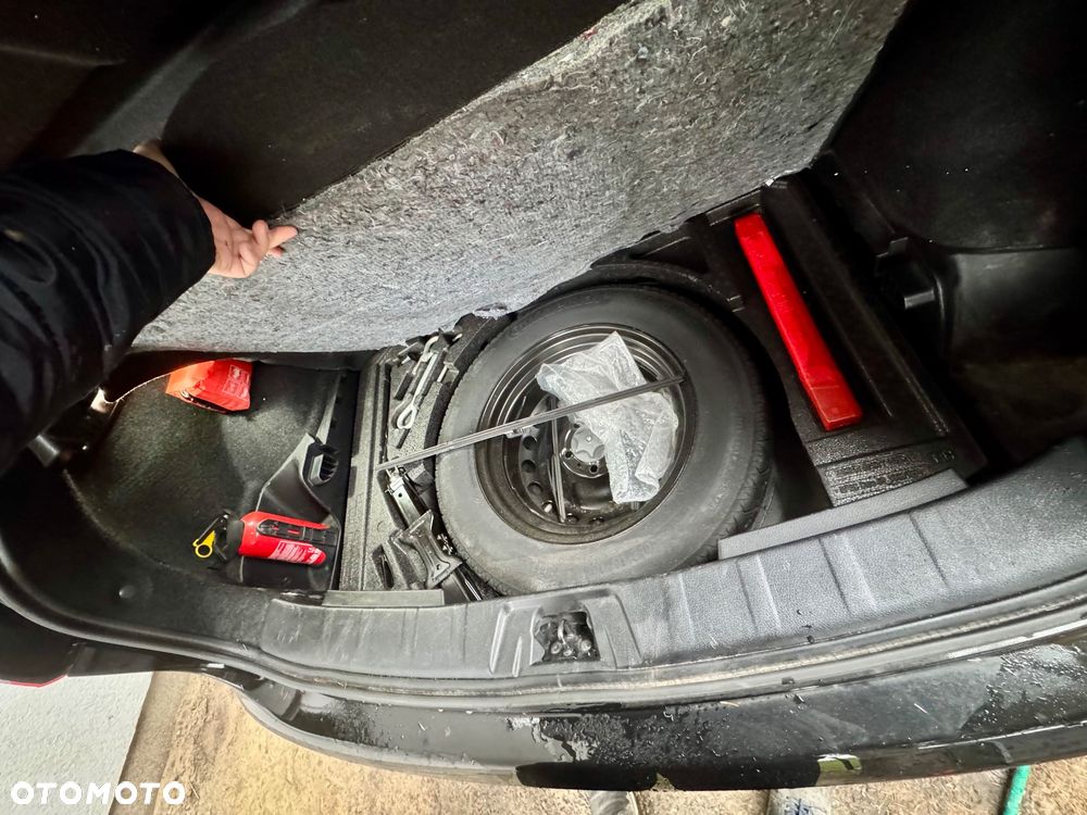 Nissan Qashqai 1.2 DIG-T N-Connecta EU6 - 10