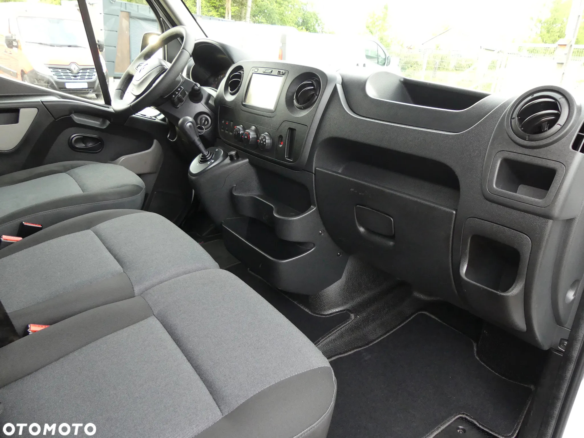 Renault MASTER L1H1*2.3DCI*170KM*2018r. - 17