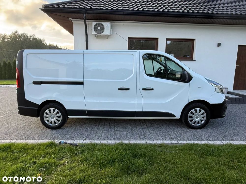 Renault Trafic - 26