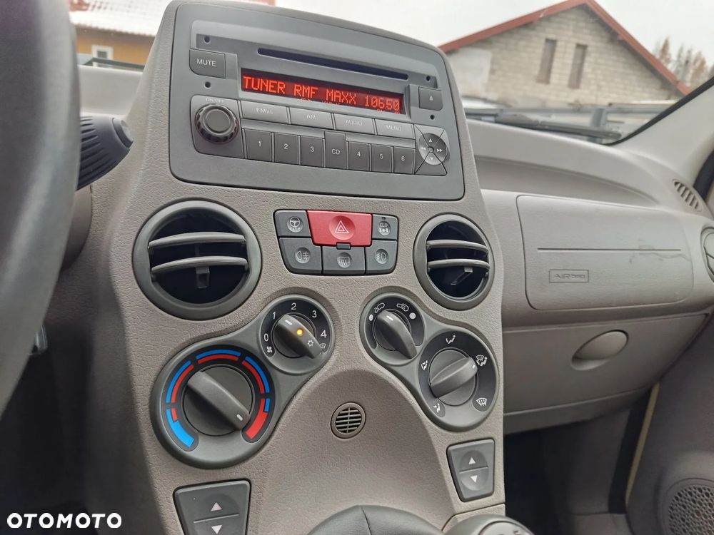 Fiat Panda 1.2 4x4 - 21