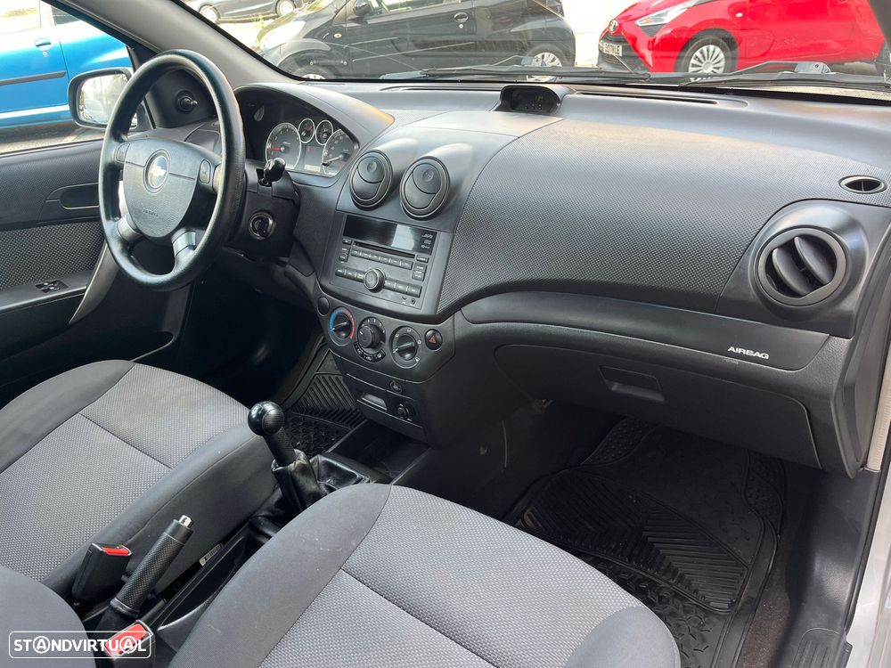Chevrolet Aveo 1.2 LS Bi-Fuel - 9