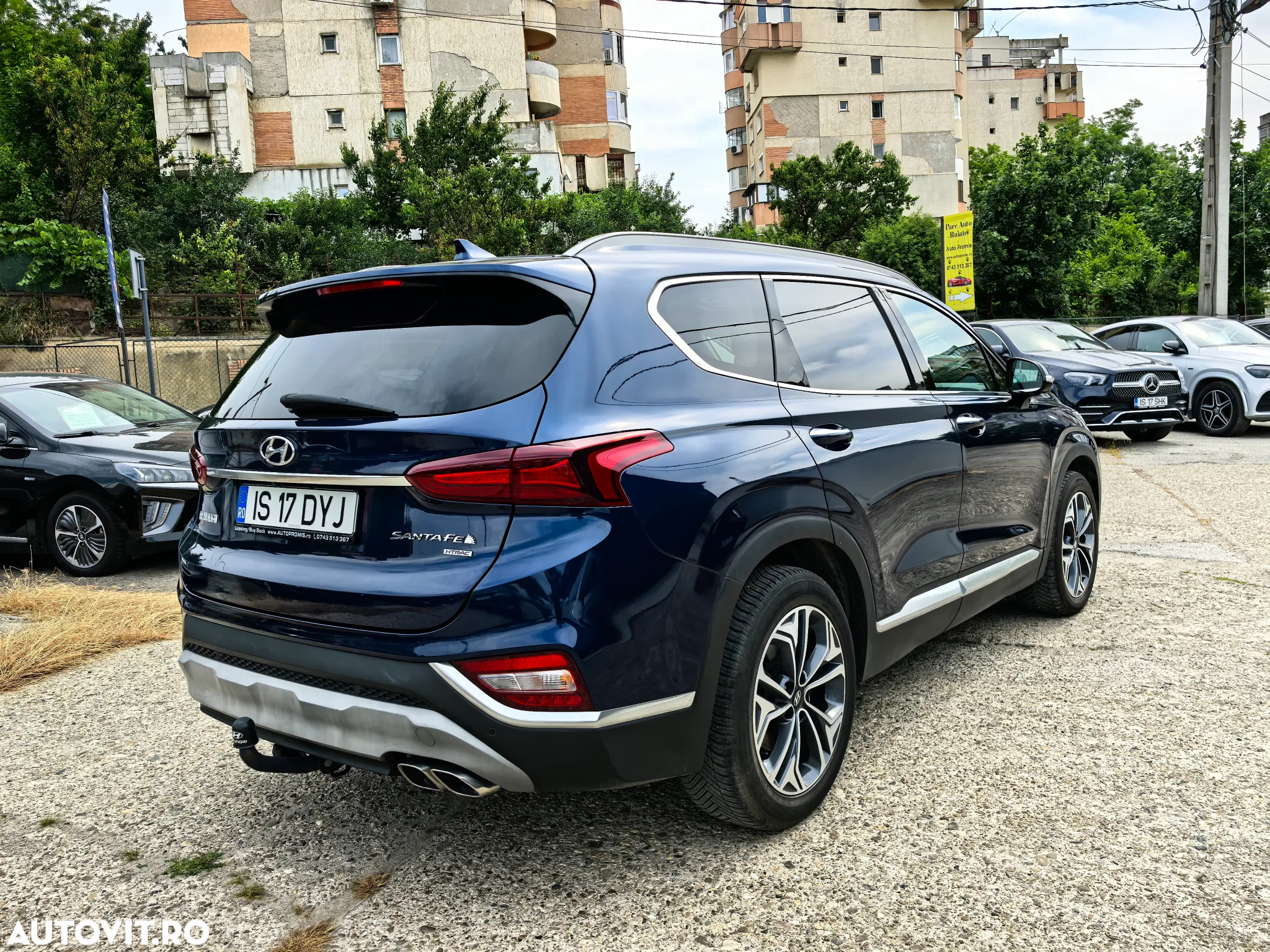 Hyundai Santa Fe 2.2 CRDi 4WD Automatik SEVEN Premium - 4