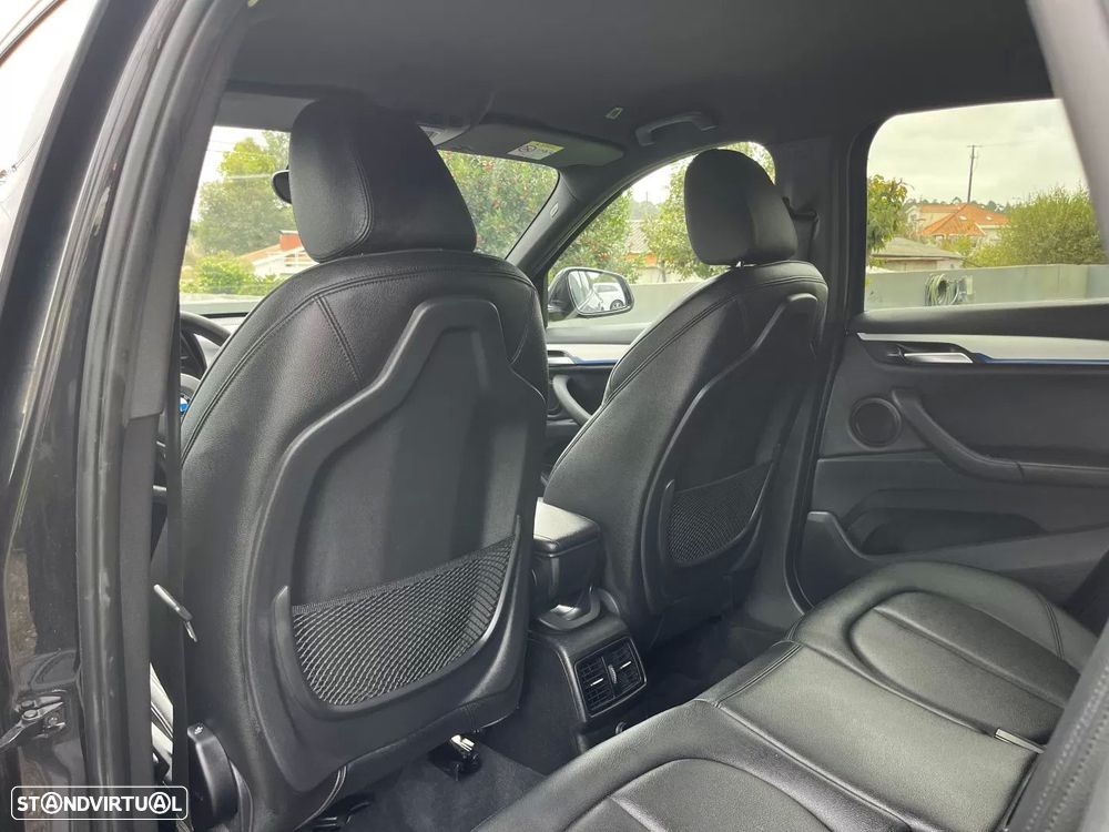 BMW X1 18 i sDrive Pack M - 36