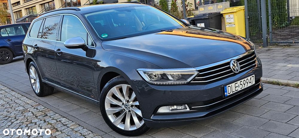 Volkswagen Passat Variant 2.0 TDI SCR BlueMotion Comfortline - 25