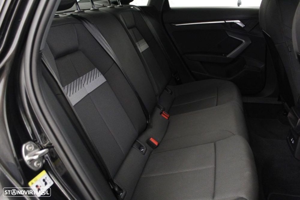 Audi A3 Limousine 30 TFSI Advanced S tronic - 16