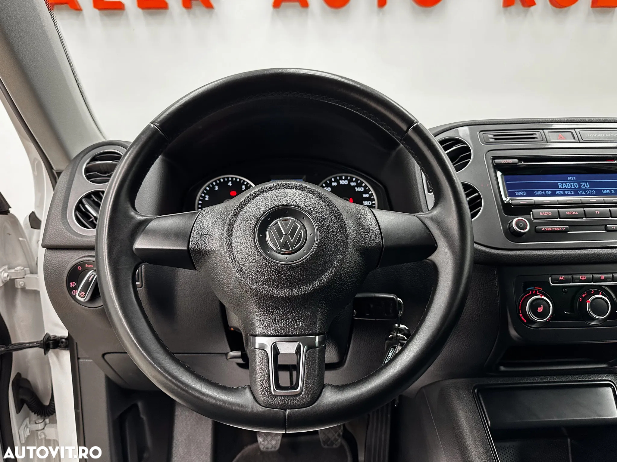 Volkswagen Tiguan 1.4 TSI 4Motion Sport & Style - 22