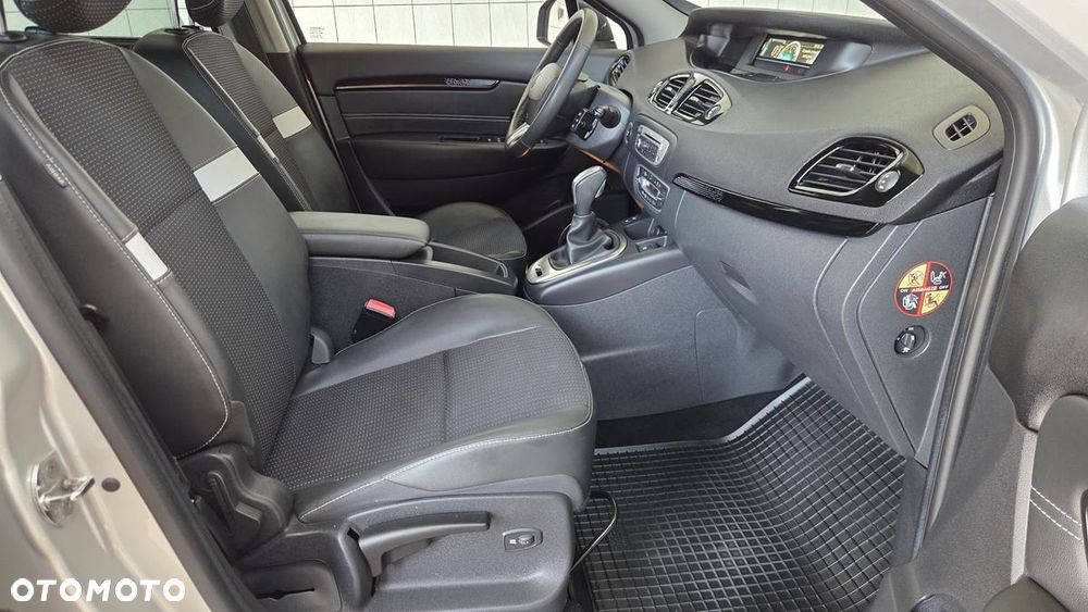 Renault Scenic 2.0 16V 140 CVT Luxe - 17
