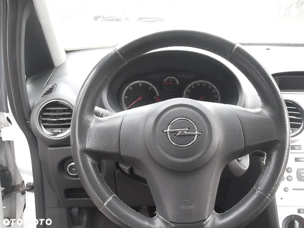 Opel Corsa 1.3 CDTI Edition / Active - 11