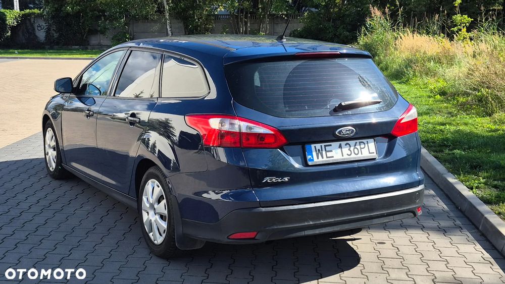 Ford Focus 1.6 TDCi Ambiente - 8