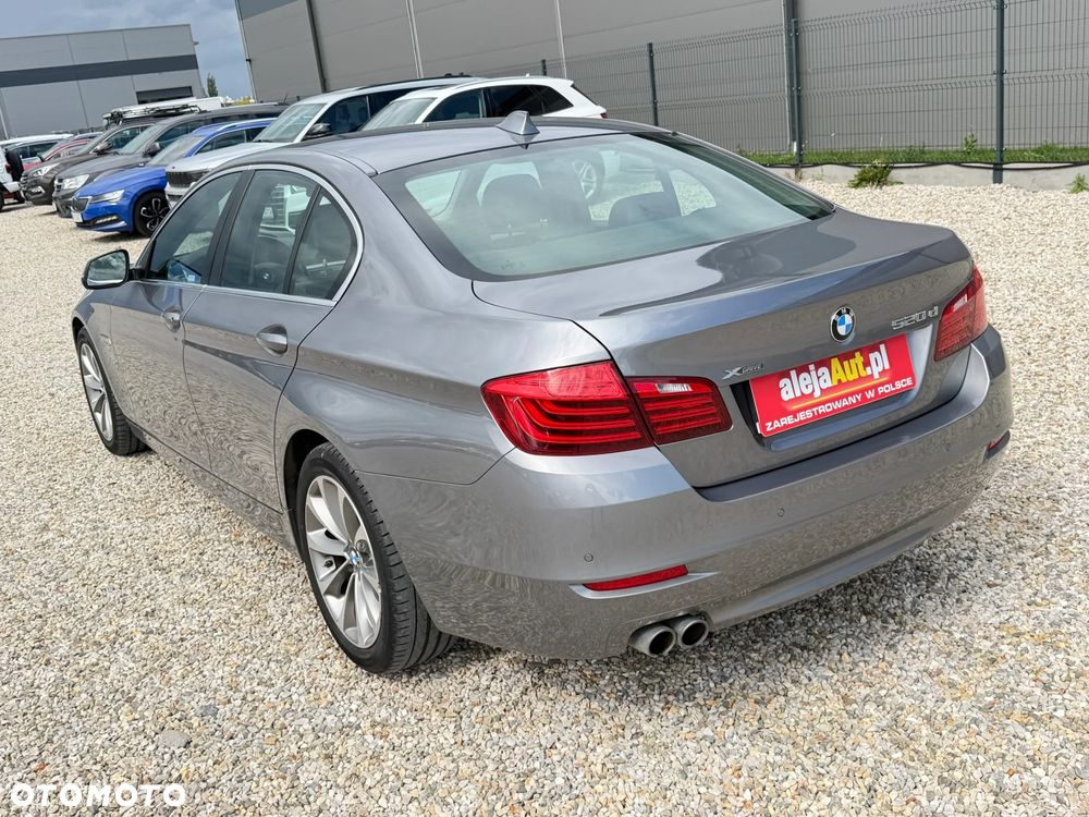 BMW Seria 5 520d xDrive Sport Line - 4