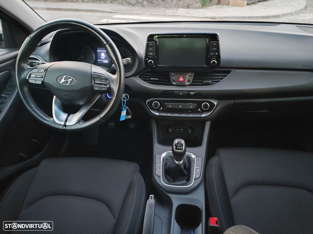 Hyundai i30 1.6 CRDI STyle - 11