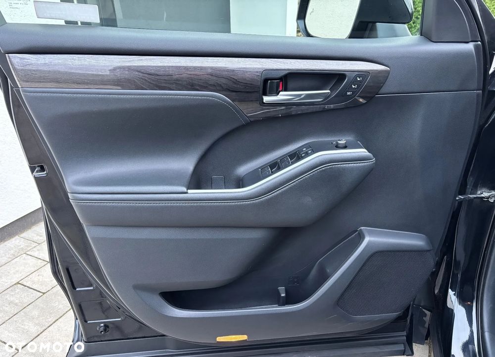 Toyota Highlander 2.5 Hybrid Executive Style - 9
