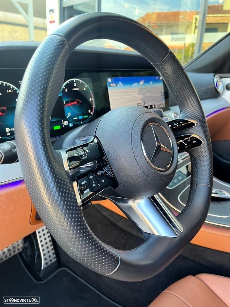 Mercedes-Benz E 300 d AMG Line 4Matic Aut. - 12